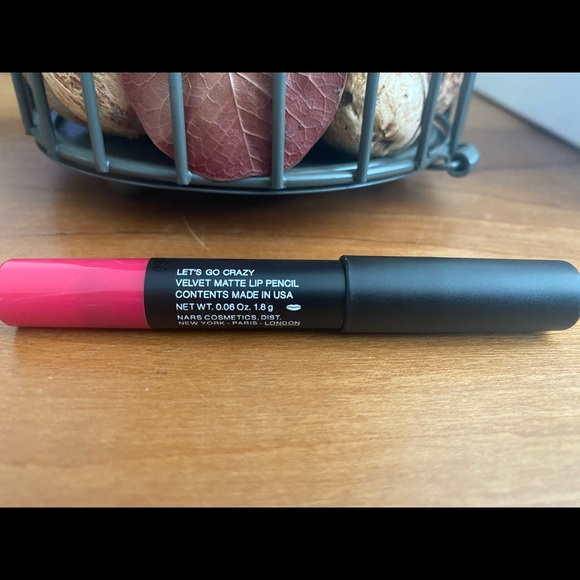 NARS lipstick pencil let's go crazy 5855 - Picture 3 of 4